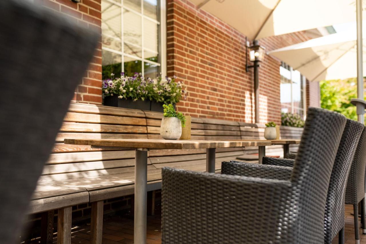 Hotel Rheinischer Hof Динклаге Екстериор снимка
