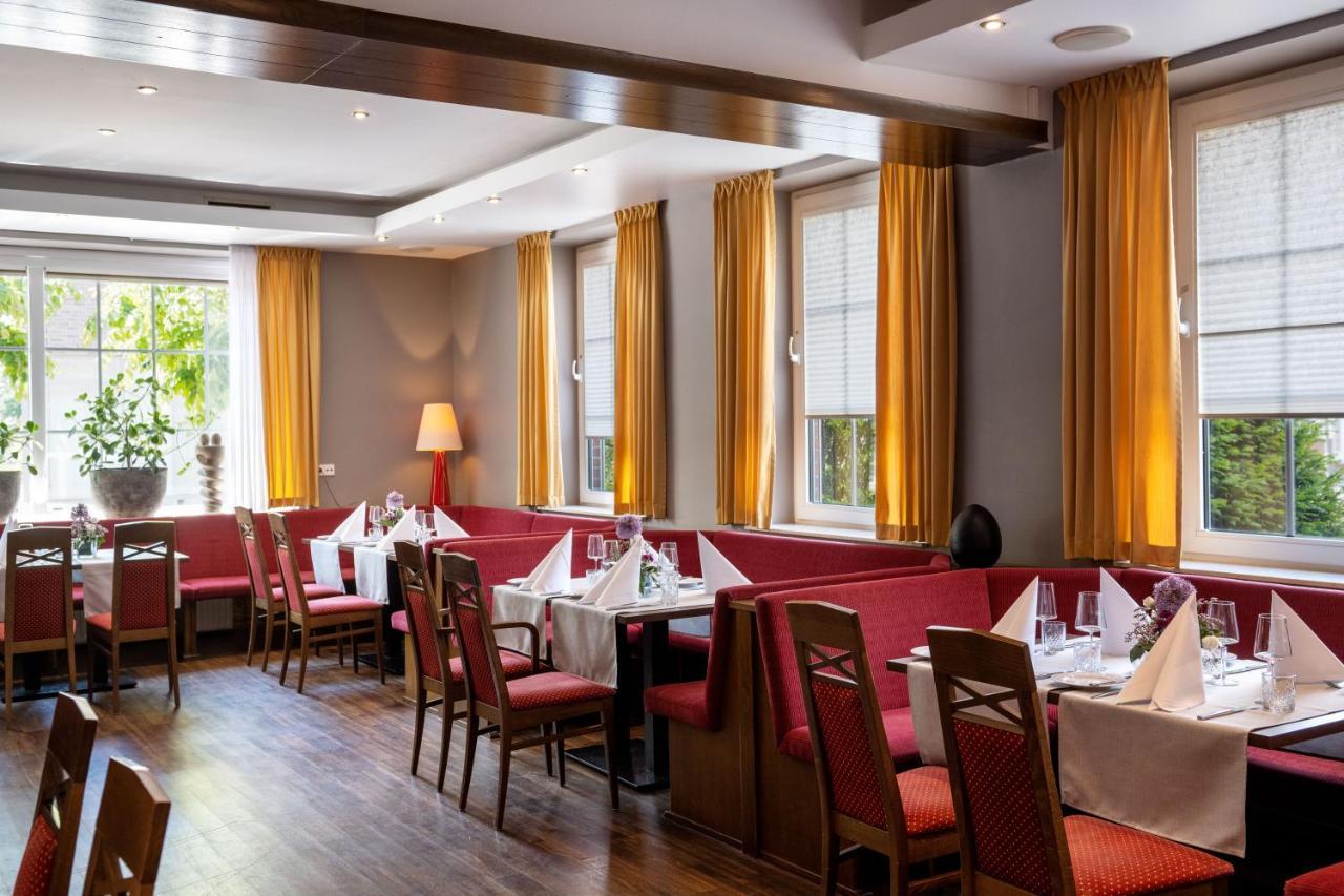 Hotel Rheinischer Hof Динклаге Екстериор снимка