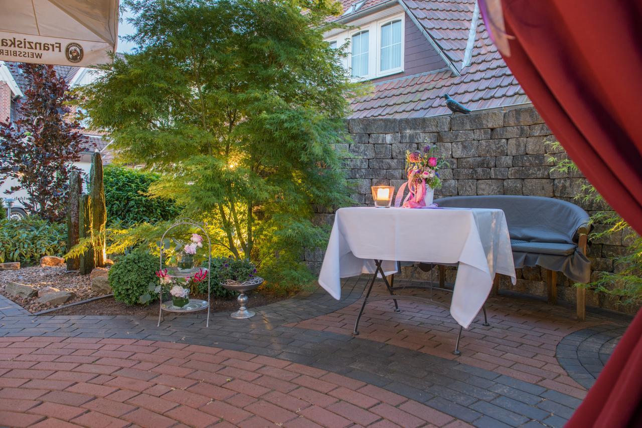 Hotel Rheinischer Hof Динклаге Екстериор снимка